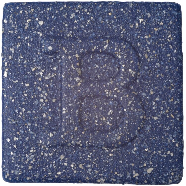 9137 - Mid Blue Glimmer